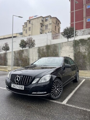 Mercedes E 220 2010, 277,613 km - 2.2 л - Bakı
