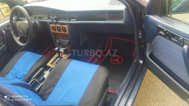 Mercedes 190 1992, 280,000 km - 2.0 l - Bakı