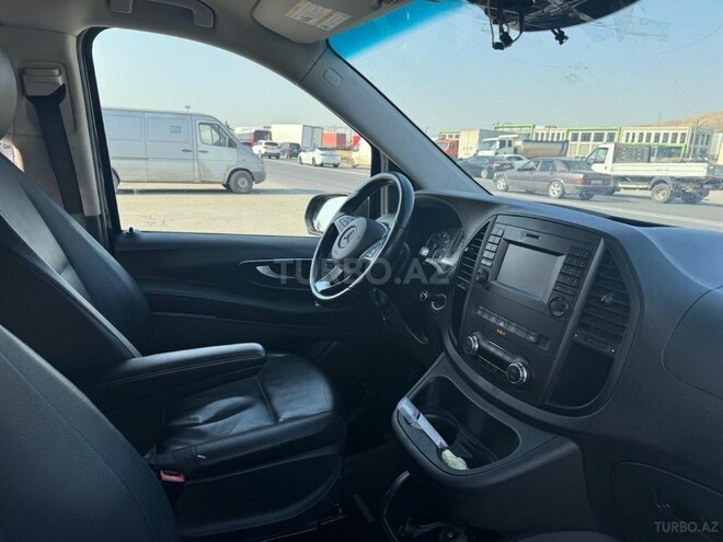 Mercedes  2017, 115,839 km - 2.0 л - Bakı