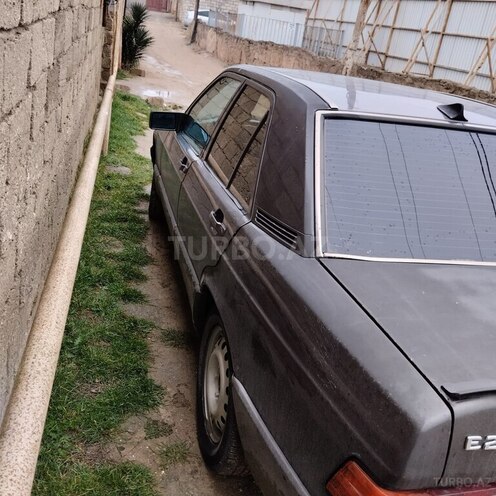 Mercedes 190 1992, 240,000 km - 2.0 l - Bakı