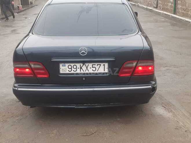 Mercedes E 230 1996, 271,000 km - 2.3 l - Bakı