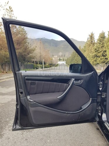 Mercedes C 180 1998, 345,000 km - 1.8 л - Ağsu