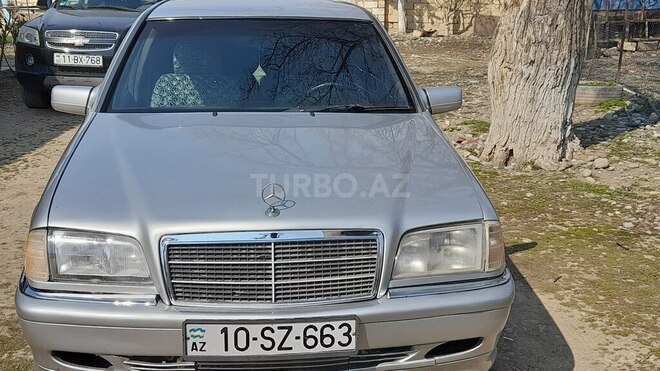 Mercedes C 180 1995, 250,000 km - 1.8 l - Beyləqan
