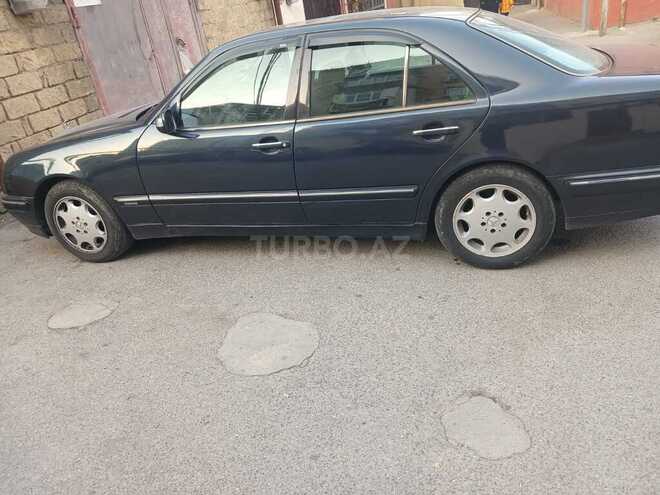 Mercedes E 270 2001, 620,000 km - 2.7 l - Bakı