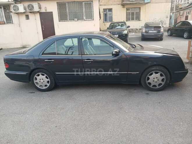 Mercedes E 270 2001, 620,000 km - 2.7 l - Bakı