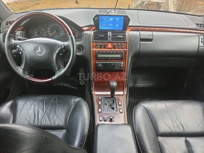 Mercedes E 240 1998, 250,000 km - 2.4 l - Göyçay