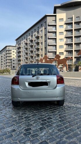 Toyota Corolla 2006, 330,000 km - 1.4 л - Bakı