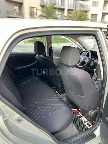 Toyota Corolla 2006, 330,000 km - 1.4 л - Bakı