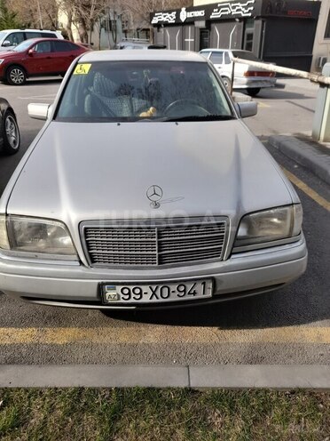 Mercedes C 200 1995, 396,852 km - 2.0 л - Naftalan