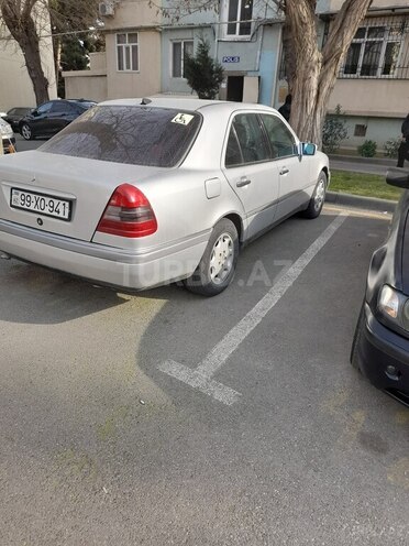 Mercedes C 200 1995, 396,852 km - 2.0 л - Naftalan
