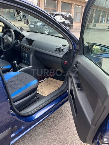 Opel Astra 2004, 254,450 km - 1.4 l - Gəncə