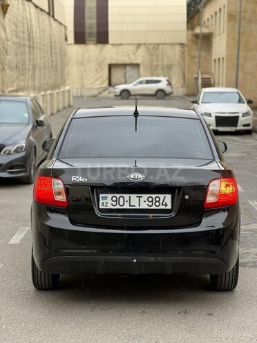 Kia Rio 2011, 192,000 km - 1.6 l - Sumqayıt