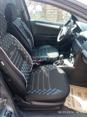 Opel Astra 2006, 220,000 km - 1.4 л - Bakı