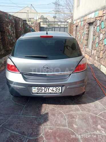 Opel Astra 2006, 220,000 km - 1.4 л - Bakı