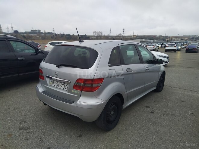 Mercedes B 180 2009, 158,000 km - 1.7 л - Bakı
