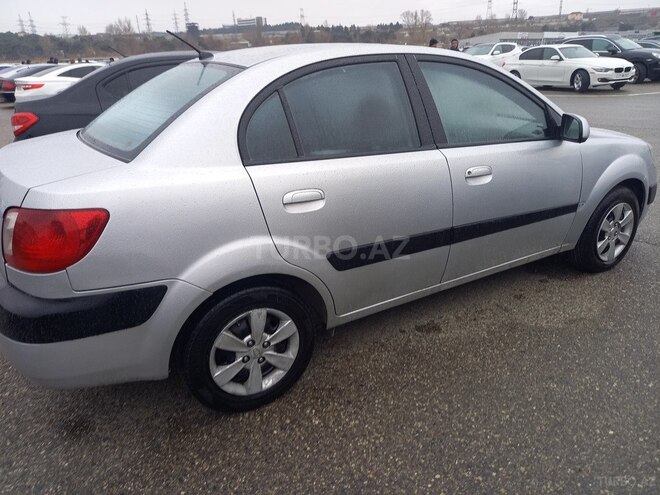 Kia Rio 2009, 340,000 km - 1.4 l - Bakı