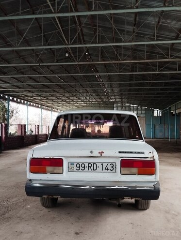 LADA (VAZ) 2107 1992, 99,000 km - 1.6 л - Salyan