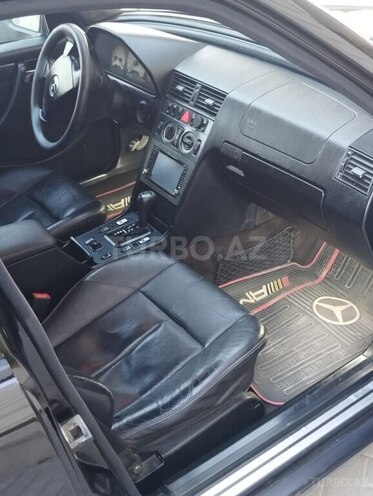 Mercedes C 220 1998, 111,000 km - 2.2 л - Beyləqan