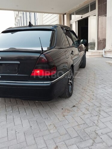 Mercedes C 220 1998, 111,000 km - 2.2 л - Beyləqan
