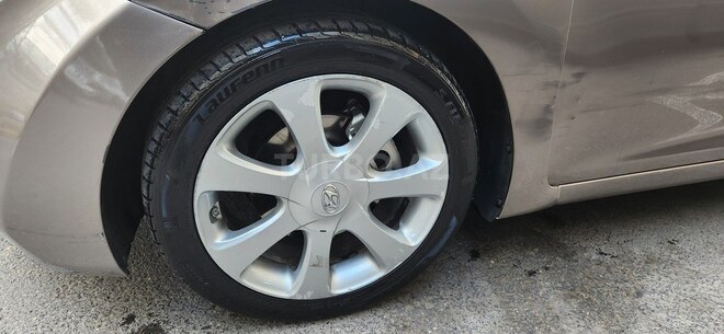 Hyundai Elantra 2011, 300,096 km - 1.8 l - Bakı