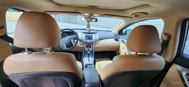 Hyundai Elantra 2011, 300,096 km - 1.8 l - Bakı