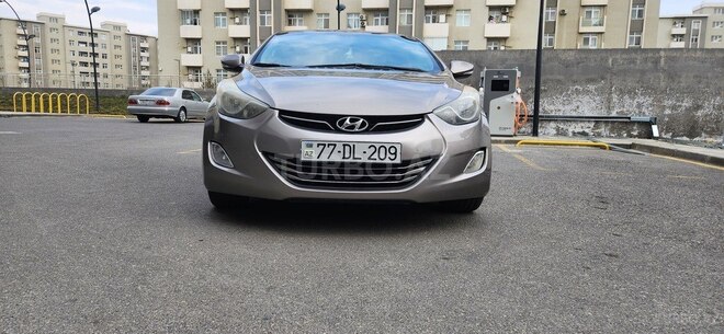 Hyundai Elantra 2011, 300,096 km - 1.8 l - Bakı