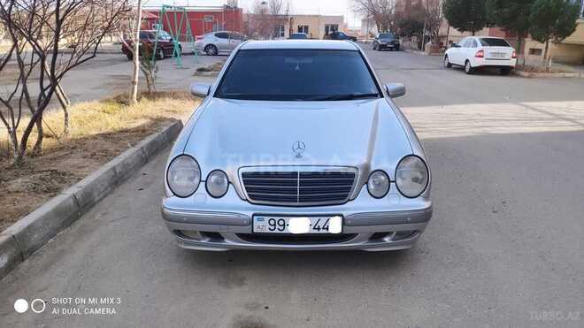 Mercedes E 240 2001, 393,495 km - 2.4 l - Sabirabad