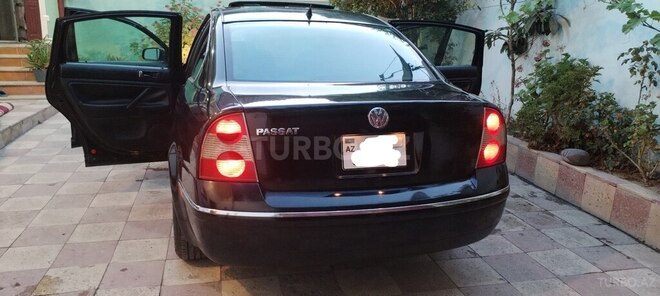 Volkswagen Passat 2002, 281,957 km - 1.8 l - Bakı