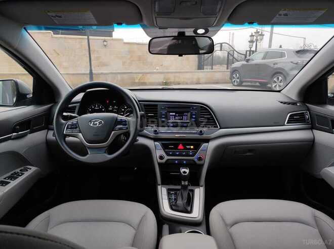 Hyundai Elantra 2017, 137,702 km - 2.0 л - Bakı