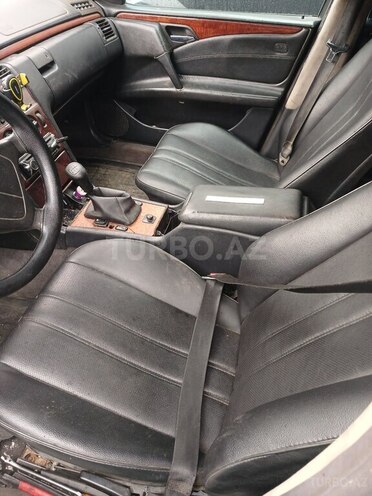 Mercedes E 220 1996, 430,000 km - 2.2 л - Bakı