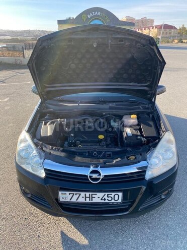 Opel Astra 2004, 180,000 km - 1.4 l - Bakı