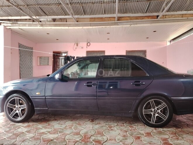 Mercedes C 180 1995, 680,000 km - 1.8 l - Bakı