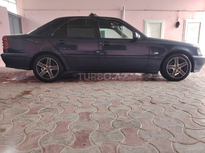 Mercedes C 180 1995, 680,000 km - 1.8 l - Bakı