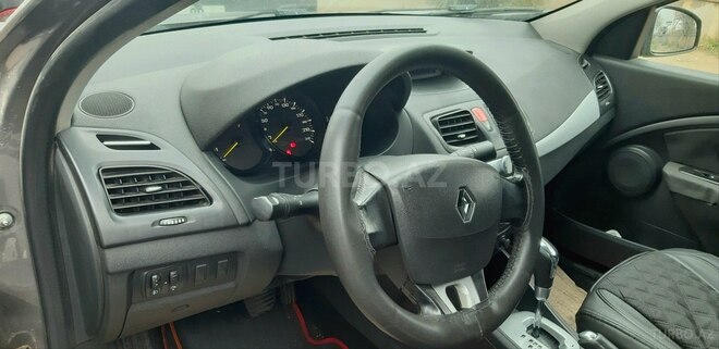 Renault Fluence 2011, 290,000 km - 1.6 л - Bakı