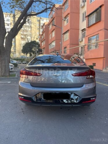 Hyundai Elantra 2019, 40,000 km - 2.0 l - Bakı
