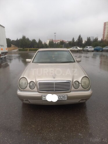 Mercedes E 240 1998, 250,467 km - 2.4 l - Bakı