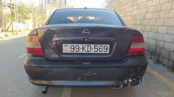Opel Vectra 1997, 350,000 km - 1.6 л - Bakı