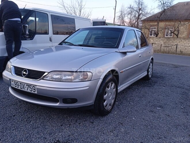 Opel Vectra 1999, 324,313 km - 1.8 l - Zaqatala