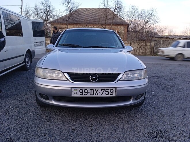 Opel Vectra 1999, 324,313 km - 1.8 l - Zaqatala