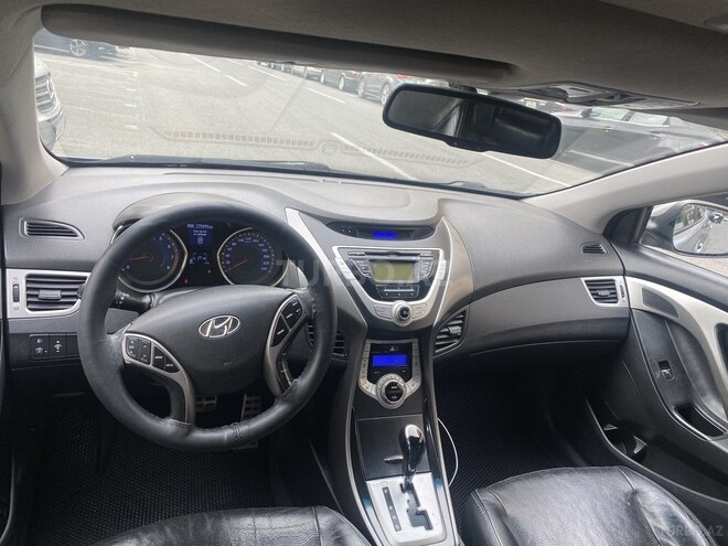 Hyundai Elantra 2011, 179,000 km - 1.8 l - Bakı