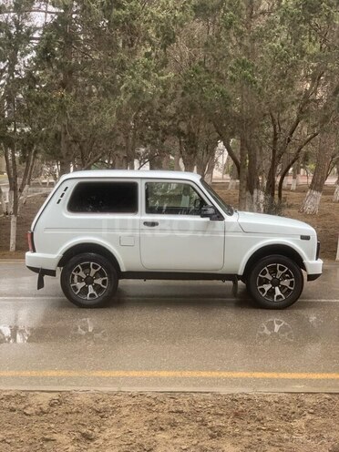 LADA (VAZ) Niva 2015, 117,000 km - 1.7 l - Sumqayıt