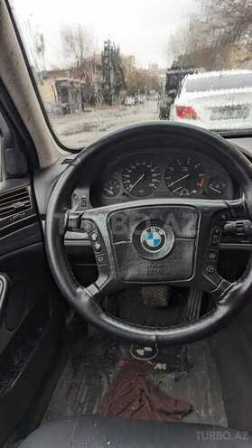 BMW 523 1996, 427,000 km - 2.5 l - Bakı