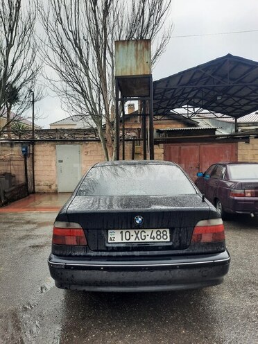 BMW 530 2000, 280,000 km - 2.9 l - Bakı