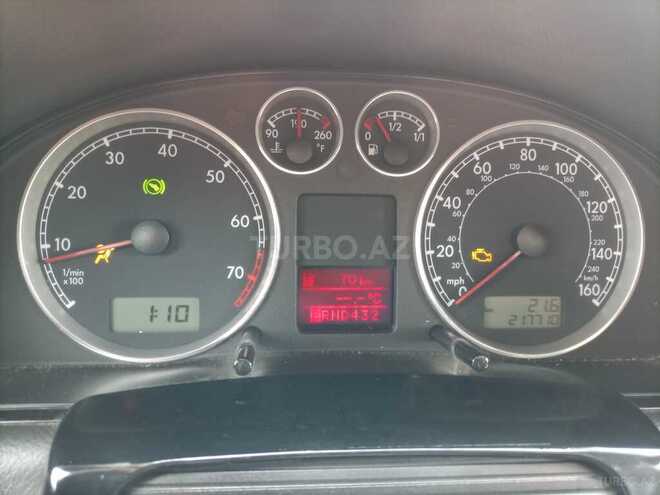 Volkswagen Passat 2004, 217,710 km - 1.8 l - Sumqayıt