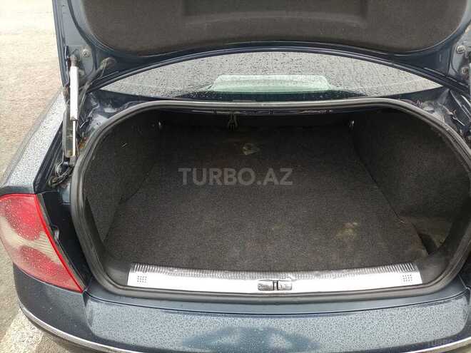Volkswagen Passat 2004, 217,710 km - 1.8 l - Sumqayıt