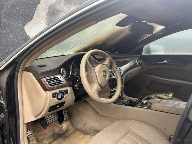 Mercedes CLS 350 2011, 145,000 km - 3.5 l - Bakı