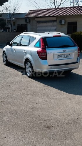 Kia Ceed 2009, 262,000 km - 1.6 l - Mingəçevir