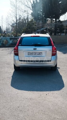Kia Ceed 2009, 262,000 km - 1.6 l - Mingəçevir