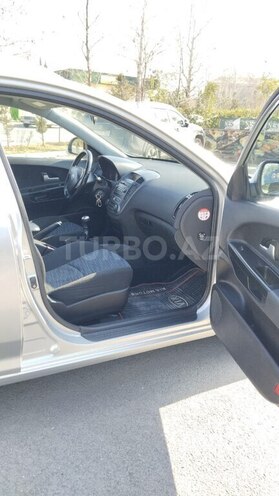 Kia Ceed 2009, 262,000 km - 1.6 l - Mingəçevir