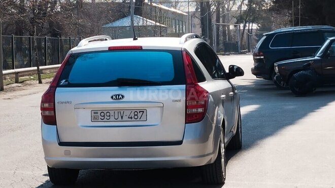 Kia Ceed 2009, 262,000 km - 1.6 l - Mingəçevir